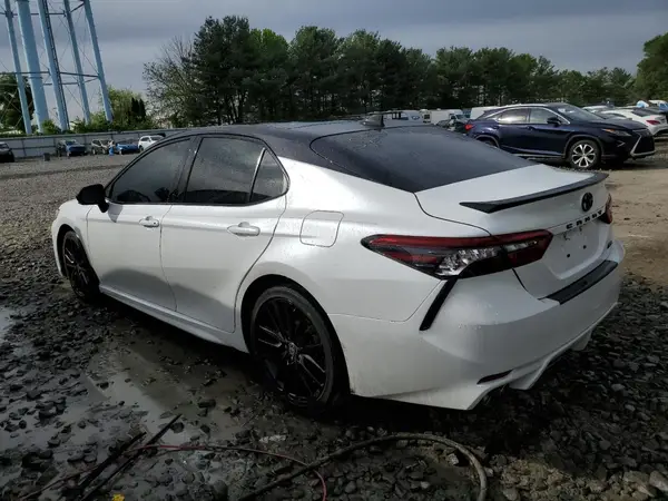 4T1K61AK6MU442448 2021 TOYOTA CAMRY - Image 2