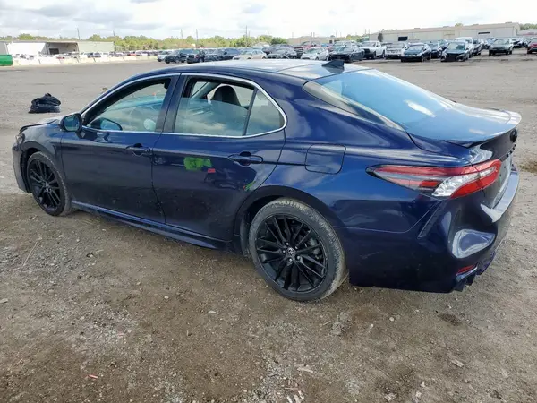 4T1K61AK6MU484599 2021 TOYOTA CAMRY - Image 2