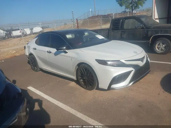 4T1K61AK6MU490175 2021 TOYOTA CAMRY - Image 1