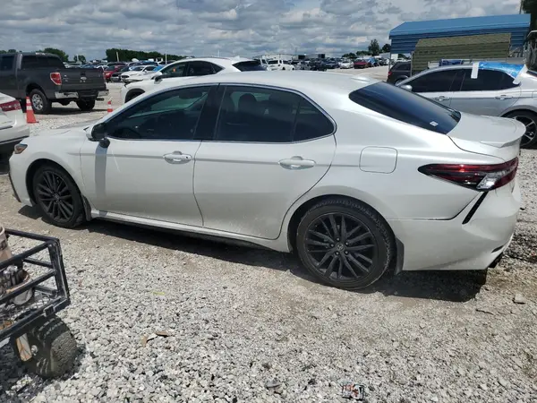 4T1K61AK6MU514622 2021 TOYOTA CAMRY - Image 2