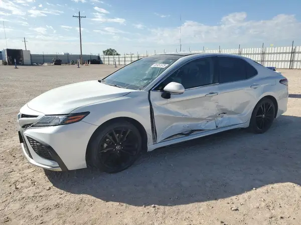 4T1K61AK6MU528634 2021 TOYOTA CAMRY - Image 1