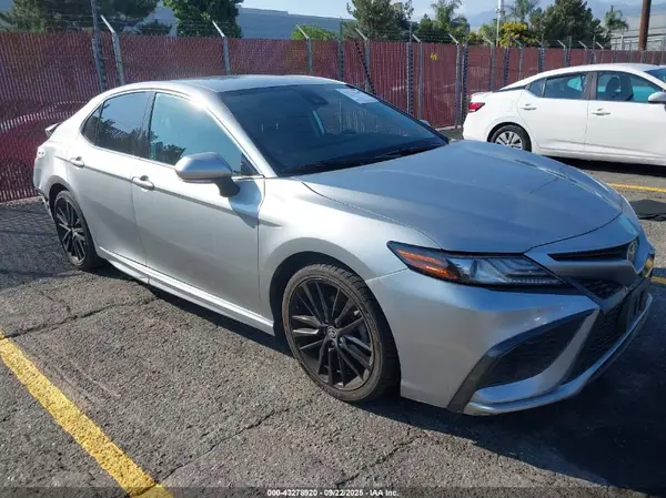 4T1K61AK6MU546552 2021 TOYOTA CAMRY - Image 1