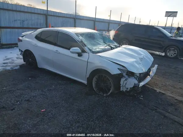 4T1K61AK6MU600903 2021 TOYOTA CAMRY - Image 1