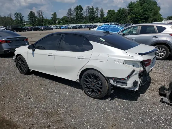 4T1K61AK6NU002800 2022 TOYOTA CAMRY - Image 2