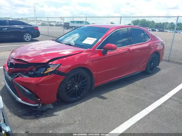 4T1K61AK6NU015935 2022 TOYOTA CAMRY - Image 2