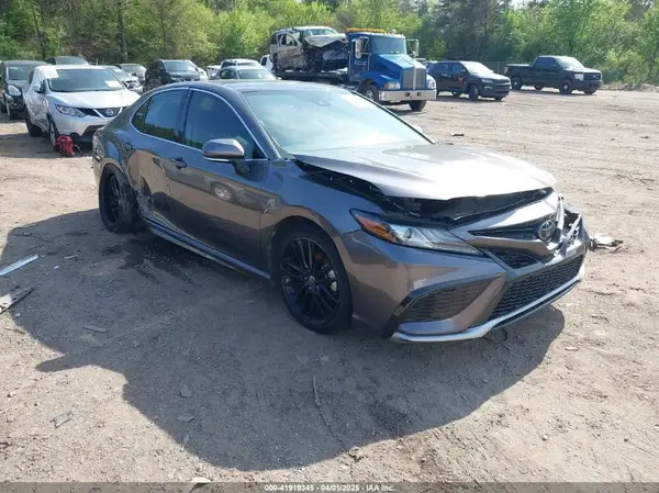 4T1K61AK6NU022528 2022 TOYOTA CAMRY - Image 1