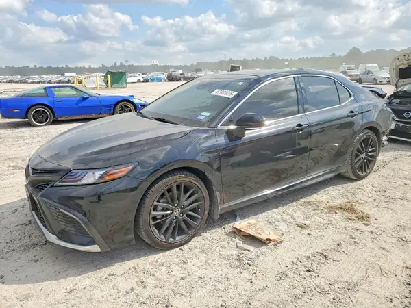 4T1K61AK6NU026501 2022 TOYOTA CAMRY - Image 1