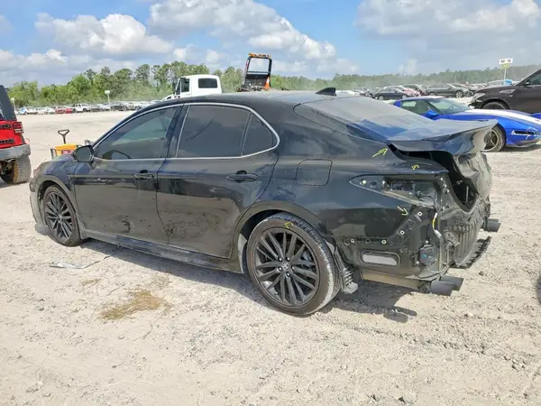 4T1K61AK6NU026501 2022 TOYOTA CAMRY - Image 2