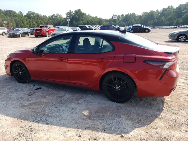 4T1K61AK6NU065248 2022 TOYOTA CAMRY - Image 2