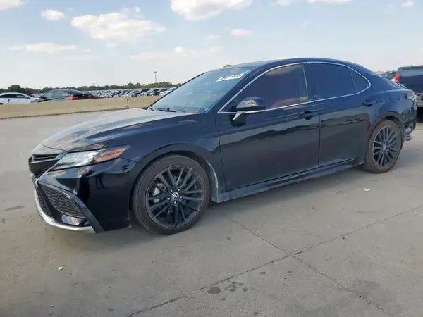 4T1K61AK6NU617539 2022 TOYOTA CAMRY - Image 1