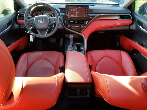 4T1K61AK6NU715700 2022 TOYOTA CAMRY - Image 8