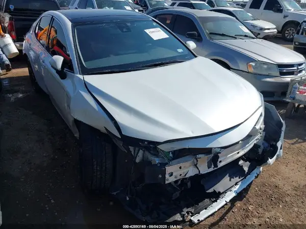 4T1K61AK6NU716426 2022 TOYOTA CAMRY - Image 1