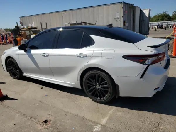4T1K61AK6PU103046 2023 TOYOTA CAMRY - Image 2