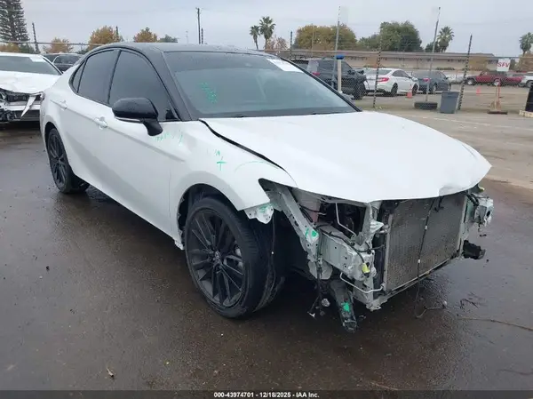 4T1K61AK6PU107159 2023 TOYOTA CAMRY - Image 1