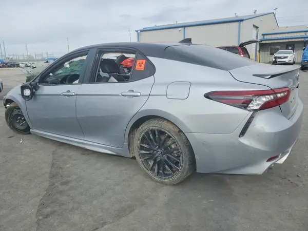 4T1K61AK6PU116069 2023 TOYOTA CAMRY - Image 2