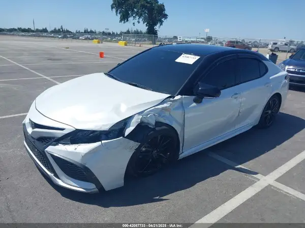 4T1K61AK6PU142946 2023 TOYOTA CAMRY - Image 2