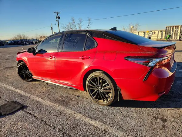 4T1K61AK6PU164039 2023 TOYOTA CAMRY - Image 2