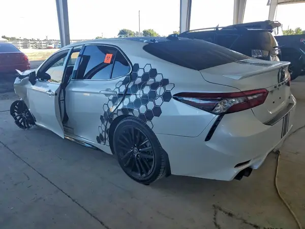 4T1K61AK6PU727588 2023 TOYOTA CAMRY - Image 2