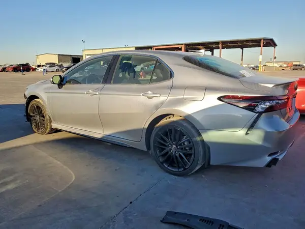 4T1K61AK6PU785734 2023 TOYOTA CAMRY - Image 2