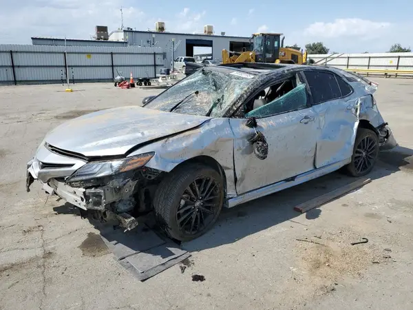 4T1K61AK6RU190627 2024 TOYOTA CAMRY - Image 1