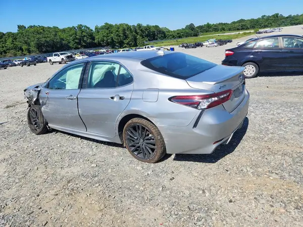 4T1K61AK6RU870978 2024 TOYOTA CAMRY - Image 2