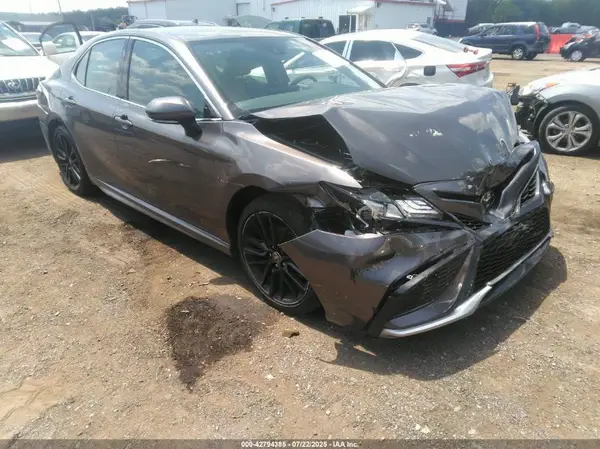 4T1K61AK6RU898909 2024 TOYOTA CAMRY - Image 1