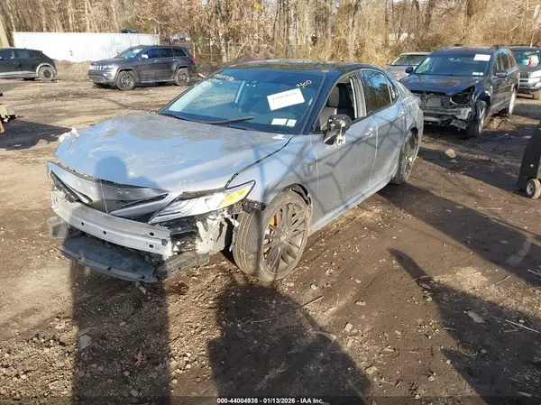 4T1K61AK7LU301645 2020 TOYOTA CAMRY - Image 2