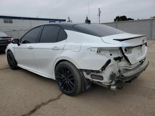 4T1K61AK7LU302990 2020 TOYOTA CAMRY - Image 2