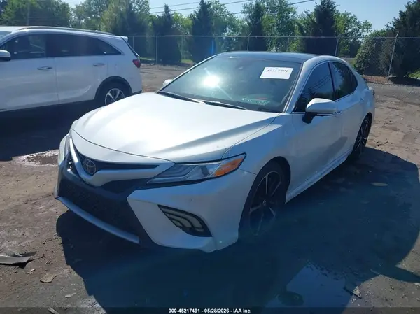 4T1K61AK7LU303394 2020 TOYOTA CAMRY - Image 2