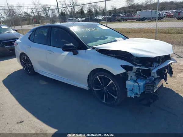 4T1K61AK7LU315139 2020 TOYOTA CAMRY - Image 1