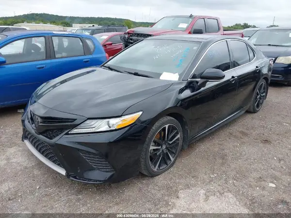 4T1K61AK7LU319207 2020 TOYOTA CAMRY - Image 2