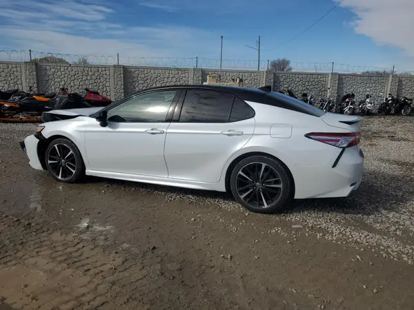 4T1K61AK7LU322155 2020 TOYOTA CAMRY - Image 2