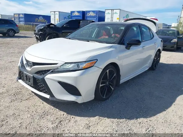 4T1K61AK7LU330921 2020 TOYOTA CAMRY - Image 2