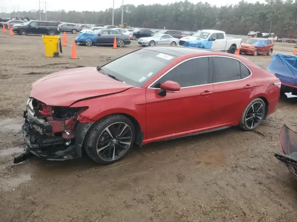 4T1K61AK7LU337402 2020 TOYOTA CAMRY - Image 1