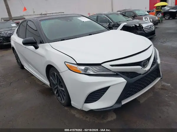 4T1K61AK7LU374885 2020 TOYOTA CAMRY - Image 1