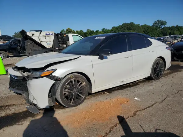4T1K61AK7LU382873 2020 TOYOTA CAMRY - Image 1
