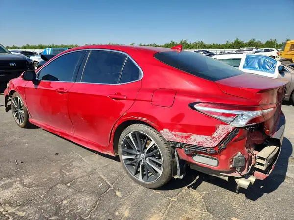 4T1K61AK7LU383229 2020 TOYOTA CAMRY - Image 2