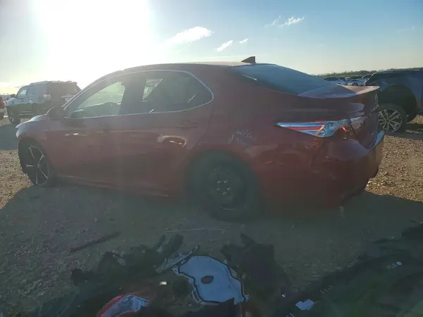4T1K61AK7LU402071 2020 TOYOTA CAMRY - Image 2