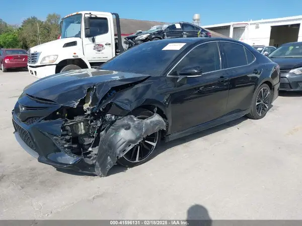 4T1K61AK7LU506589 2020 TOYOTA CAMRY - Image 2