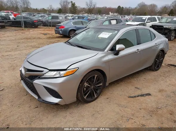 4T1K61AK7LU508083 2020 TOYOTA CAMRY - Image 2