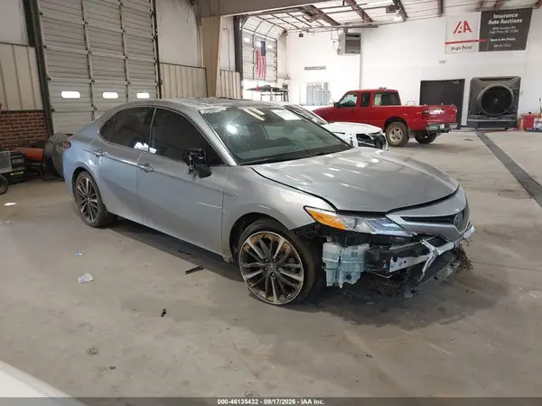 4T1K61AK7LU865215 2020 TOYOTA CAMRY - Image 1