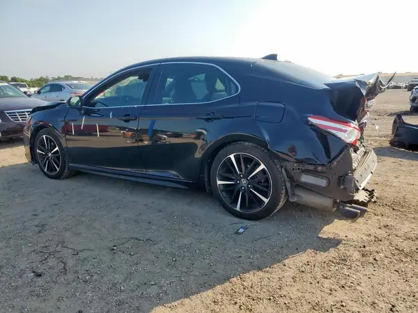 4T1K61AK7LU910590 2020 TOYOTA CAMRY - Image 2