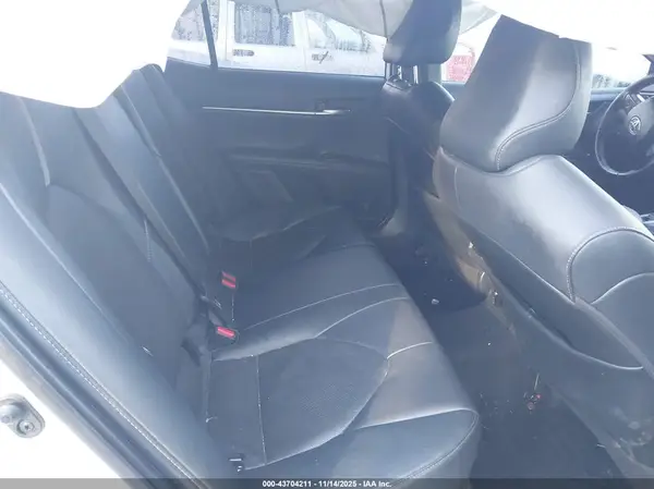 4T1K61AK7MU414447 2021 TOYOTA CAMRY - Image 8