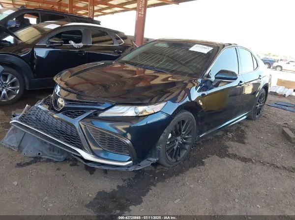 4T1K61AK7MU426954 2021 TOYOTA CAMRY - Image 2