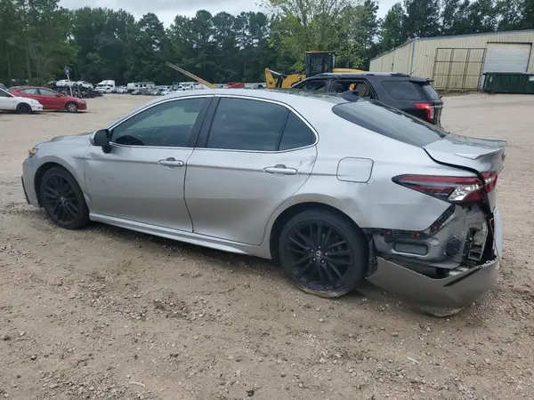4T1K61AK7MU454687 2021 TOYOTA CAMRY - Image 2