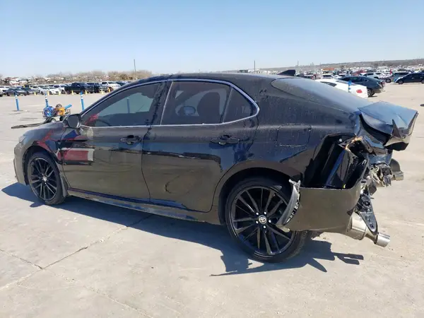 4T1K61AK7MU460599 2021 TOYOTA CAMRY - Image 2