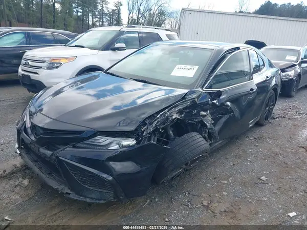 4T1K61AK7MU526665 2021 TOYOTA CAMRY - Image 2