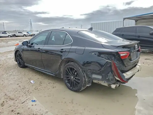 4T1K61AK7MU532143 2021 TOYOTA CAMRY - Image 2