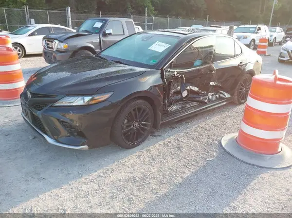 4T1K61AK7MU541859 2021 TOYOTA CAMRY - Image 2