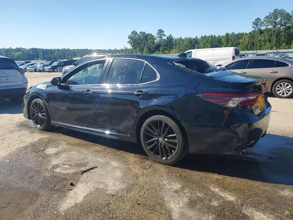 4T1K61AK7MU573159 2021 TOYOTA CAMRY - Image 2